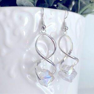 New Dangling Drop Glass Crystal Spiral Helix Twirling Twist Tangled Earrings